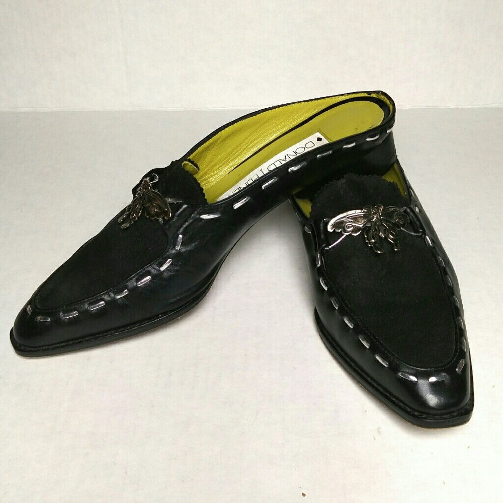 Rare Donald J. Pliner Black Leather Slip-On Mule with Silver Accent